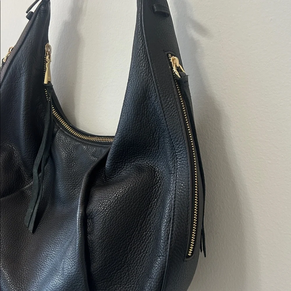 AIMEE KESTENBERG CORFU PLEATED BLACK LEATHER CRESENT HOBO BAG - Picture 3 of 7